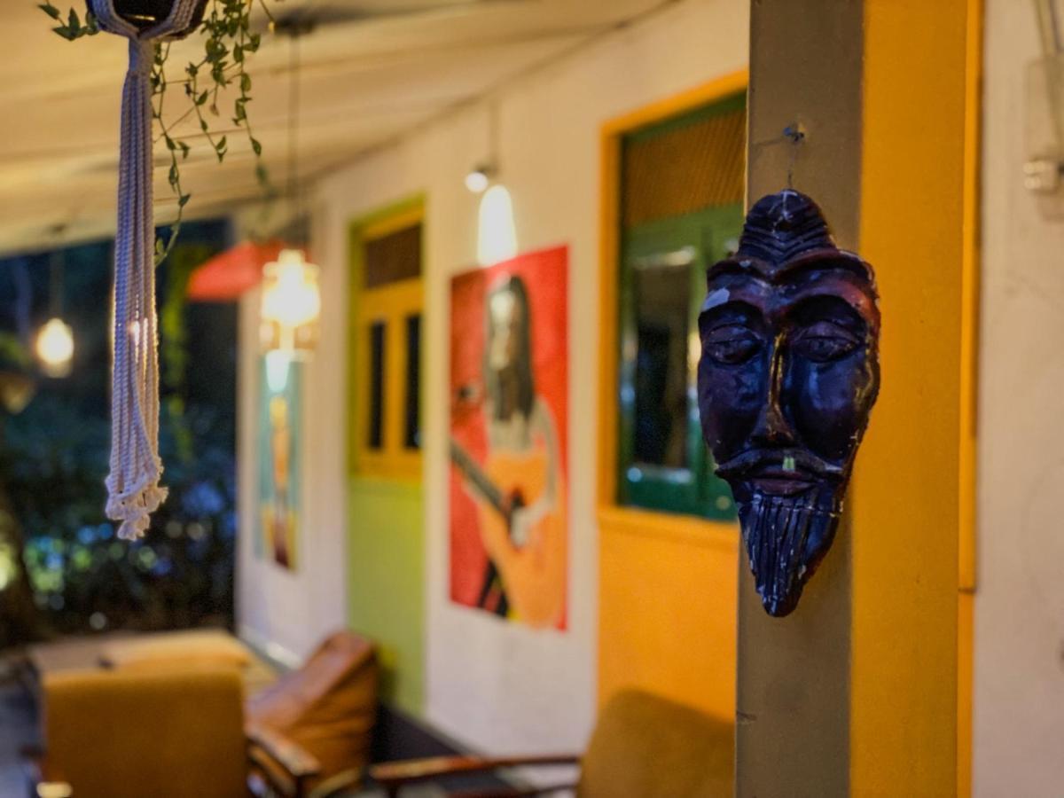 Mad Monkey Hostel And Lounge Ella Exterior photo