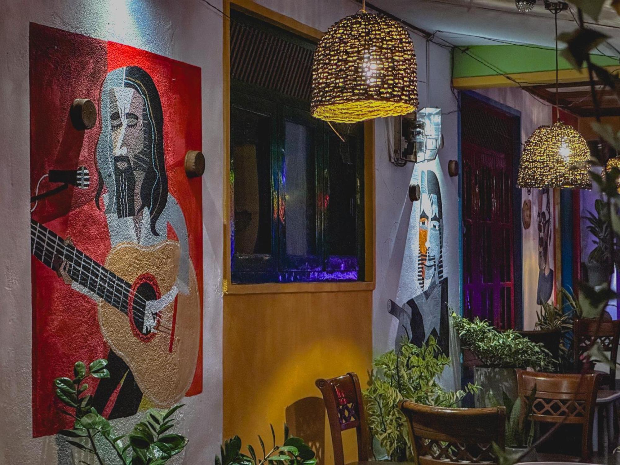 Mad Monkey Hostel And Lounge Ella Exterior photo